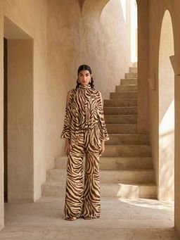 Sil-Sila - Yellow Long Weekend Co Ord Set