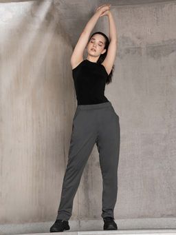 Red Tape - WoMen Obsidian Solid Nylon Stretched Trackpant