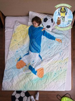 THE BABY TRUNK - Football Player Scuba Diver Reversible Quilt & Pillow Cover - 5 Years (Pack of 2)