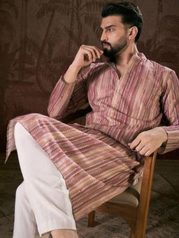 ETHNIC BAY - Men Silk Blend Mauve Floral Kurta with Pyjama