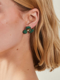 Accessorize London - Women Green Enamel Floral Stud Earrings