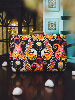 NR by Nidhi Rathi - Printed Navy Blue Clutch