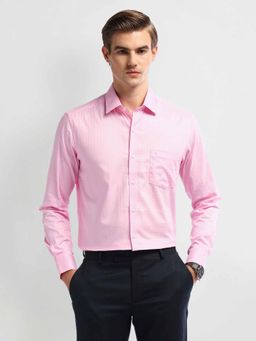 Arrow - Pink Cutaway Collar Cotton Checks Shirt