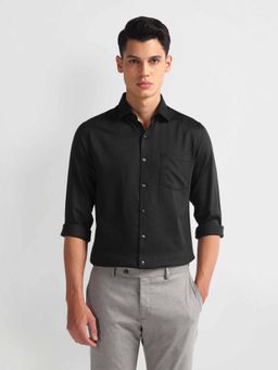 Arrow - Black Manhattan Slim Cotton Textured Shirt