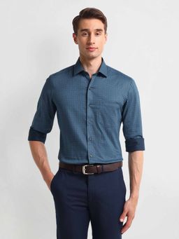 Arrow - Blue Cutaway Collar Cotton Shirt