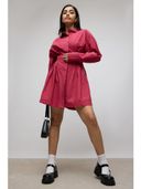 Red color option, Sold out, Currently selected