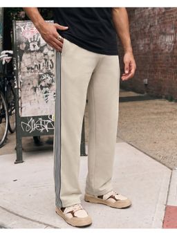 Bewakoof - Men'S Oyster Grey Side Panel Straight Fit Trackpant