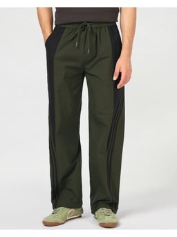 Bewakoof - Men'S Olive Green Color Block Straight Fit Parachute Trackpant