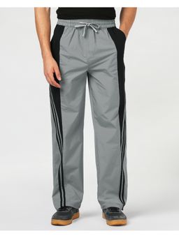 Bewakoof - Men's Grey & Black Color Block Straight Fit Parachute Trackpant