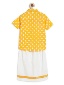 TIBER TABER - Boy Bandhani Print Cotton Mundu shirt Set Yellow (Set of 2)