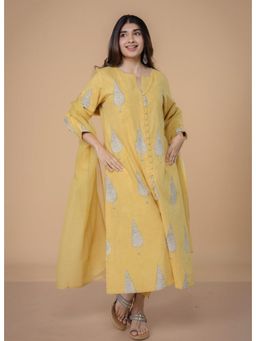 The Indian Ethnic Co. - Ruchi Yellow Dabu Slub Cotton Straight Kurta