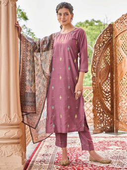 Women Plus - Onion Pink Embroidered Silk Kurta with Pant & Dupatta