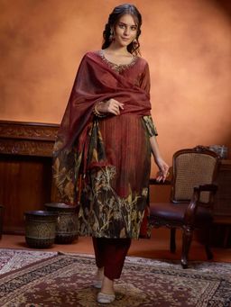 Women Plus - Brown Digitally Printed Shimmer Silk Kurta with Pant & Dupatta
