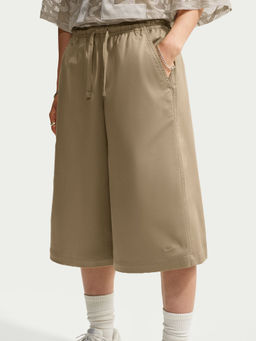 Nike - Women Sportswear Oversized Mid-Rise Parachute Shorts
