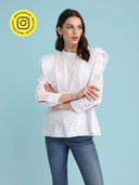 White color option, Currently selected