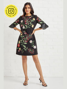 BOHO-CHIC By Sukriti Jain - Black Classic Dainty Embroidered Shift Dress