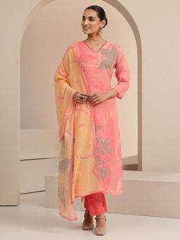 Libas - Pink Floral V-Neck Kurta Pant with Dupatta