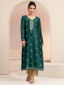 Green color option, Sold out, Currently selected