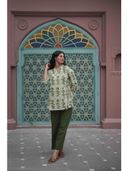 Green color option, Currently selected