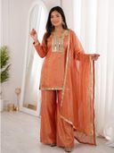 Orange color option, Currently selected