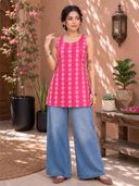 Pink color option