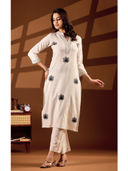 White color option, Currently selected