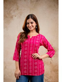 Surhi - Pink Printed Round Neck Tunic