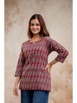 Surhi - Maroon Paisley Round Neck Tunic