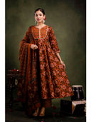 Orange color option, Sold out, Currently selected