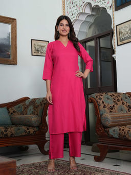 SAK JAIPUR - Women Pink Rayon Solid Straight Kurta & Palazzo (Set of 2)