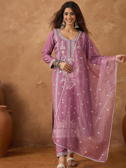 Varanga - Women Mauve Embroidered Kurta With Pant And Dupatta (Set of 3)