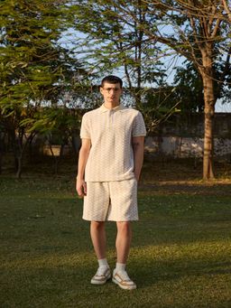 Muvazo - Stracciatella Crochet Shorts