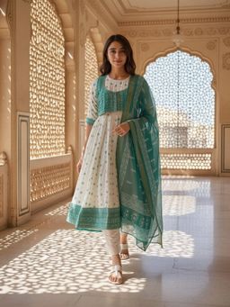 Rangita - Women Embroidered Calf Length Off White Kurta with Pant and Dupatta