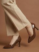Brown color option