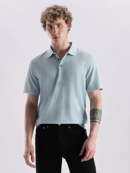 Calvin Klein - Men Blue Solid Regular Fit Polyester Polo T-Shirt