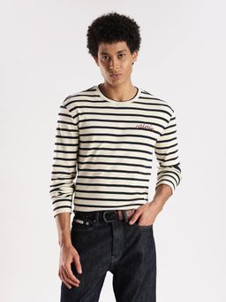Calvin Klein - Men White Striped Relaxed Fit Cotton T-Shirt
