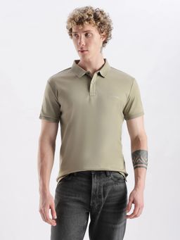 Calvin Klein - Men Olive Solid Regular Fit Cotton Polo T-Shirt