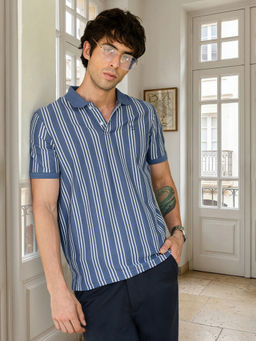 CAHOOT - Men Blue Vertical Stripes Half Sleeves Regular Casual Polo T-Shirt