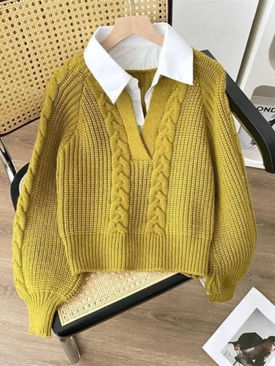 Women Green Siya Statement Attached Sweater