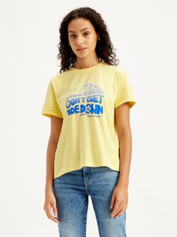 Levi's - Womens Yellow Graphic Print Straight Fit T-Shirt