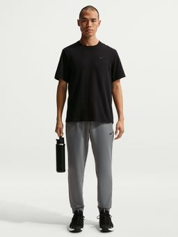 Nike - Hyverse Men Grey Dri-FIT UV Training Joggers