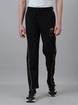 Free Authority - Official Batman The Caped Crusader Straight Track Pant