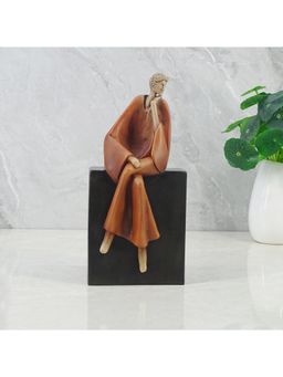 HomeTown - Alpine Polyresin Man Posing On Bench 23 Cm Brown