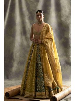 ITRH - Qurbat Multi-Color Blouse With Lehenga And Dupatta