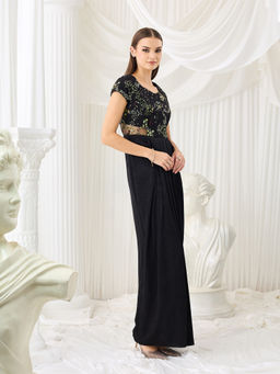Miss Chase - Women Black Velvet Dress