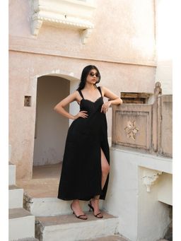 Arthmod - Black Side Slit Midi Dress
