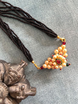 Digital Dress Room - Nath Pendant 6 Line Short Mangalsutra