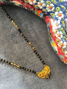 Digital Dress Room - Short Mangalsutra Simple Vati Pendant