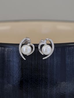 Ornate Jewels - 925 Silver 9 Mm Pearl Heart Shape Earring For Women & Girls (One Size)