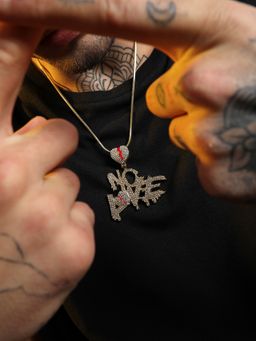 French Accent - Men No Love Pendant Necklace - Gold